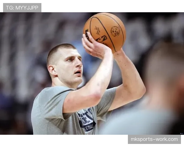 巴克利低位强攻压制约基奇式组织效率差异