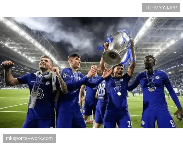 切尔西阵容豪华却体系混乱，问题逐步反映在战绩与稳定性上